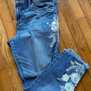 Abercrombie and Fitch Harper Low Rise Ankle Jeans